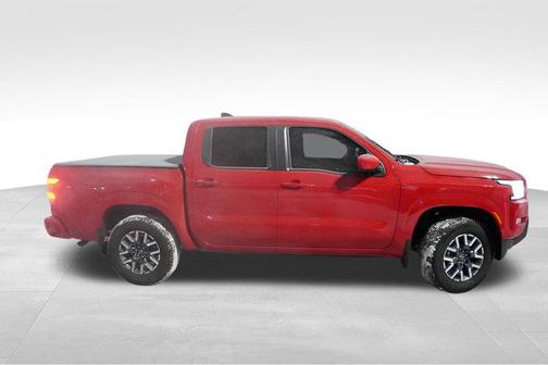 2024 Nissan Frontier SL