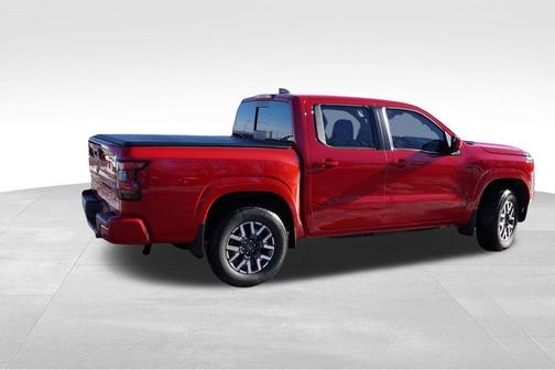 2024 Nissan Frontier SL