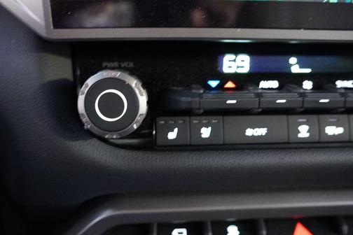 2025 Toyota Tundra Hybrid Limited