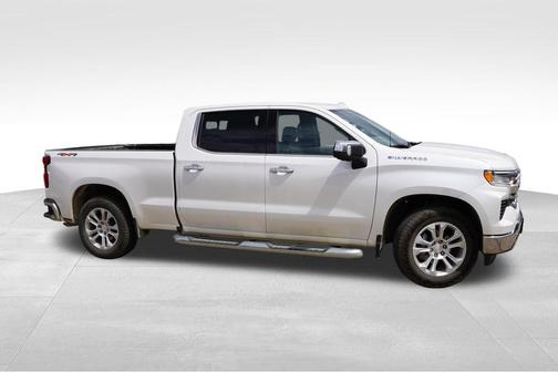 Iridescent Pearl Tricoat 2023 Chevrolet Silverado 1500 LTZ