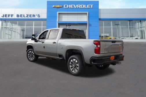 2026 Chevrolet Silverado 2500 Custom