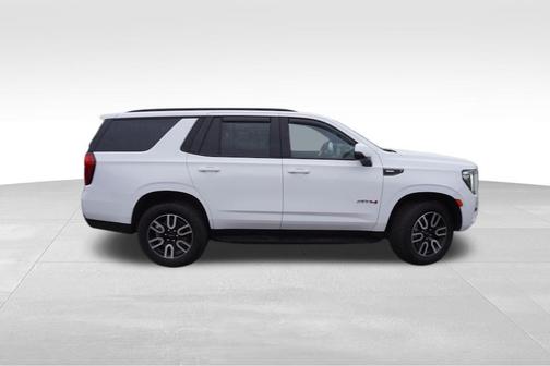 2024 GMC Yukon AT4