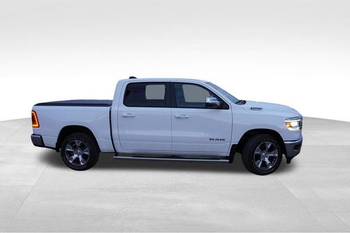 Bright White Clearcoat 2023 RAM 1500 Laramie