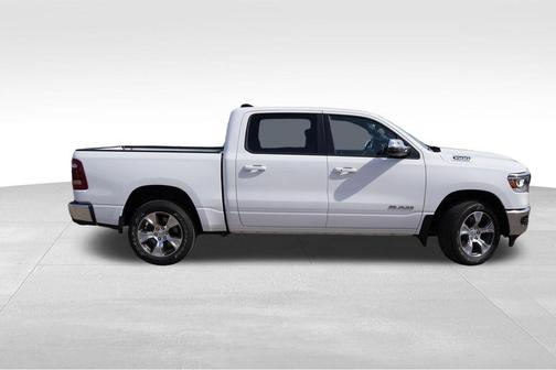 Bright White Clearcoat 2023 RAM 1500 Laramie