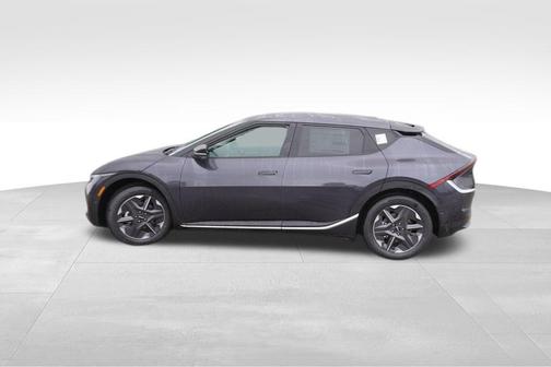 2025 Kia EV6 Light Long Range