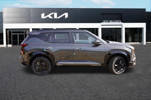 Gray 2027 Kia Seltos X-Line