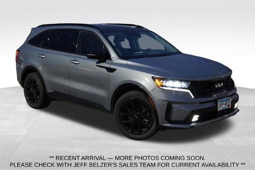 Everlasting Silver 2023 Kia Sorento SX