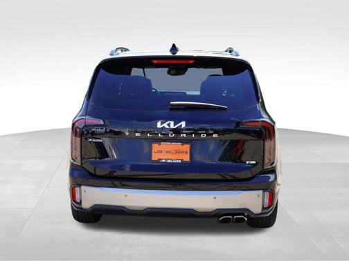 Ebony Black 2023 Kia Telluride EX X-Line