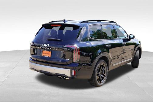 Ebony Black 2023 Kia Telluride EX X-Line
