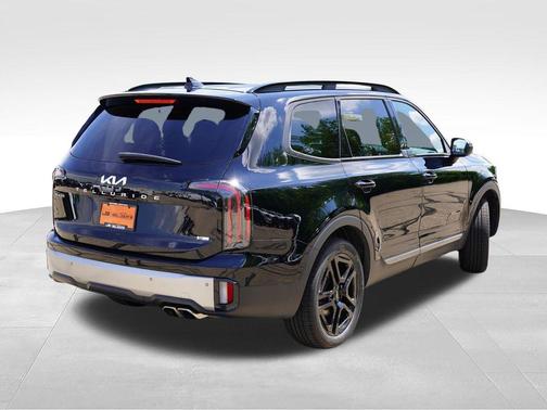 Ebony Black 2023 Kia Telluride EX X-Line