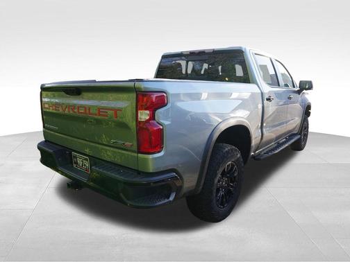 Sterling Gray Metallic 2023 Chevrolet Silverado 1500 ZR2