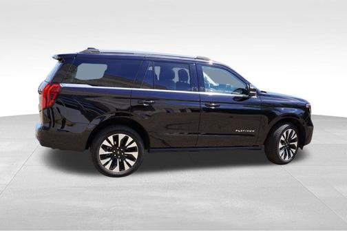 Black Metallic 2025 Ford Expedition Platinum