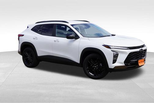 Summit White 2025 Chevrolet Trax ACTIV