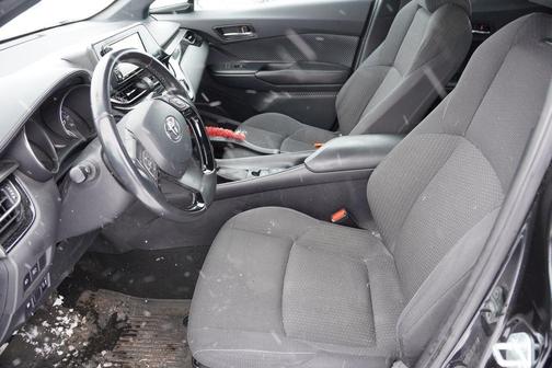 2018 Toyota C-HR XLE Premium