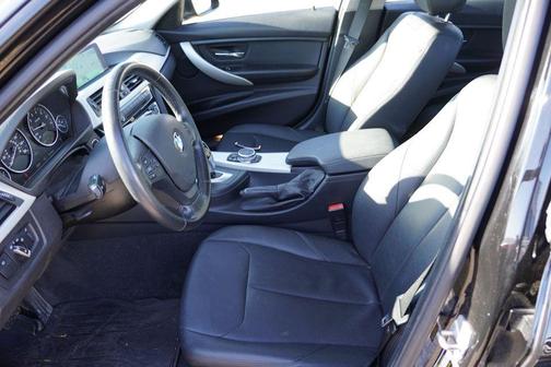 2016 BMW 320 i xDrive