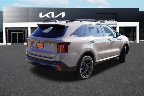 2025 Kia Sorento X-Line EX