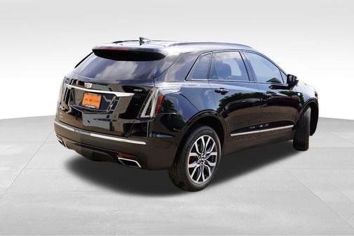 2023 Cadillac XT5 Sport