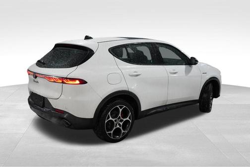 2024 Alfa Romeo Tonale Veloce