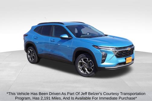2025 Chevrolet Trax LT