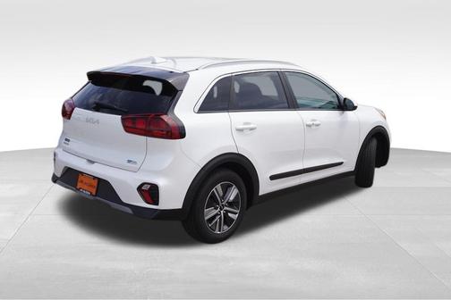 2022 Kia Niro LXS