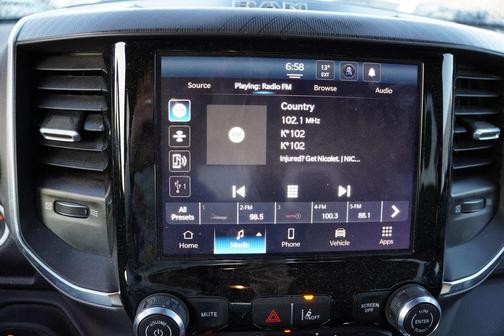 Bright White Clearcoat 2025 RAM 1500 Big Horn