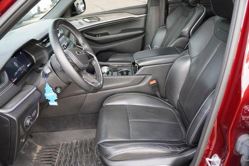 Velvet Red Pearlcoat 2021 Jeep Grand Cherokee L Overland