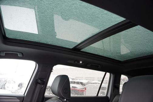 2024 Volkswagen Tiguan 2.0T SEL R-Line