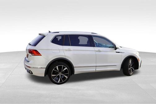 2024 Volkswagen Tiguan 2.0T SEL R-Line