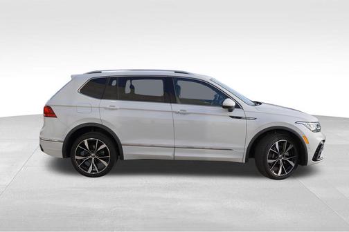 2024 Volkswagen Tiguan 2.0T SEL R-Line