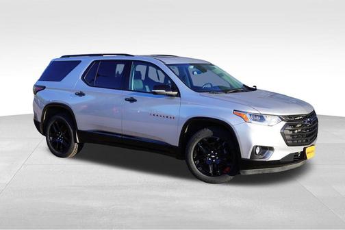 Silver Ice Metallic 2021 Chevrolet Traverse Premier