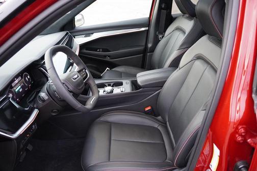 2025 Jeep Wagoneer S Launch Edition