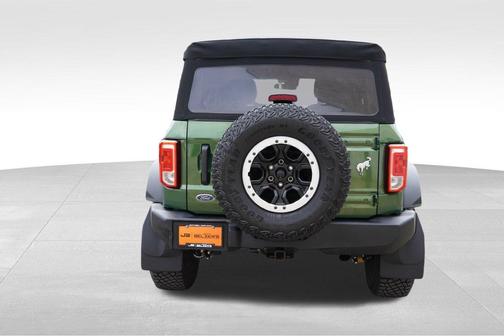 Eruption Green Metallic 2022 Ford Bronco Base