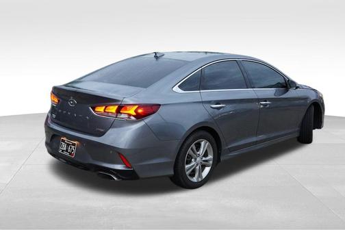 2018 Hyundai SONATA Limited