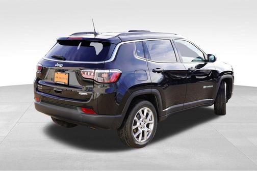 2023 Jeep Compass Latitude Lux