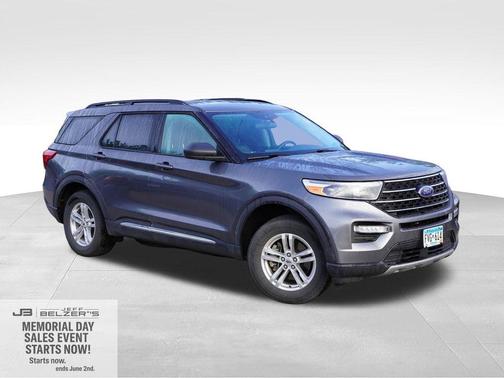 Carbonized Gray Metallic 2021 Ford Explorer XLT