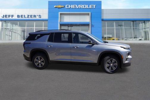 Sterling Gray Metallic 2026 Chevrolet Traverse LT