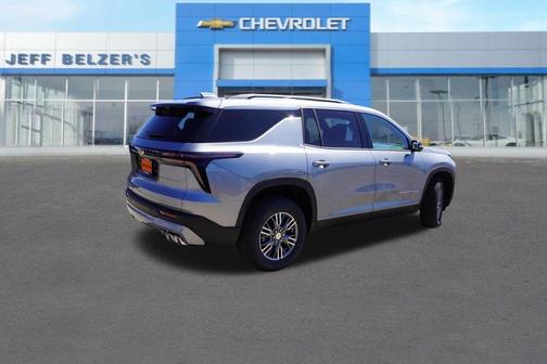 Sterling Gray Metallic 2026 Chevrolet Traverse LT