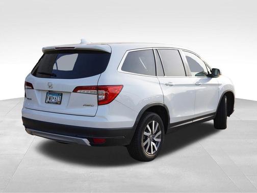 White 2021 Honda Pilot EX-L