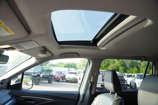 White 2021 Honda Pilot EX-L