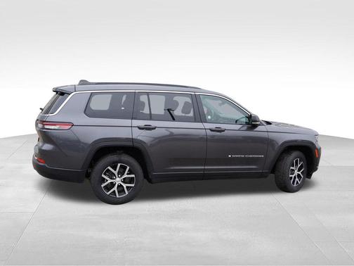 Metallic 2024 Jeep Grand Cherokee L Limited