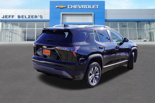 Mosaic Black Metallic 2026 Chevrolet Equinox LT