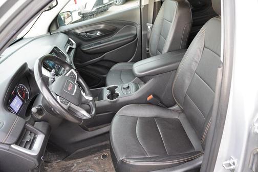 Quicksilver Metallic 2021 GMC Terrain SLT