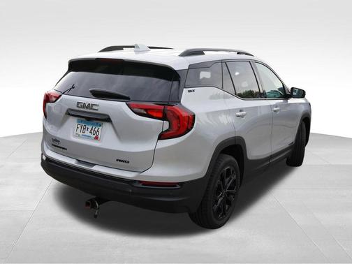 Quicksilver Metallic 2021 GMC Terrain SLT