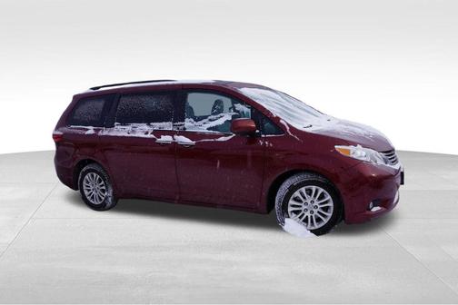 2017 Toyota Sienna L