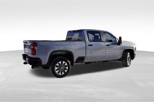 2024 Chevrolet Silverado 2500 Custom