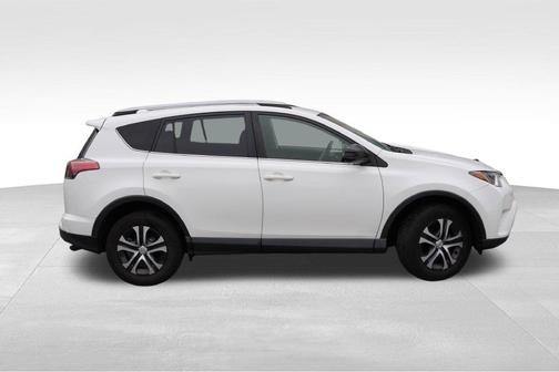 White 2017 Toyota RAV4 LE