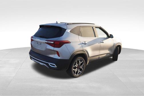 Steel Gray 2022 Kia Seltos SX