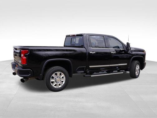 Black 2024 Chevrolet Silverado 3500 High Country