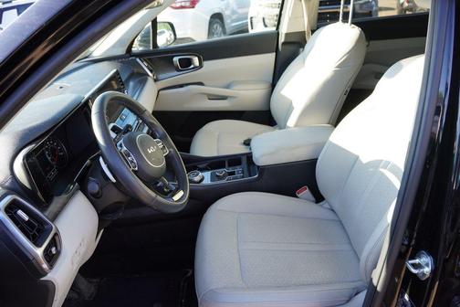 Aurora Black 2023 Kia Sorento Hybrid EX