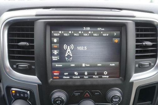 2020 RAM 1500 Classic SLT